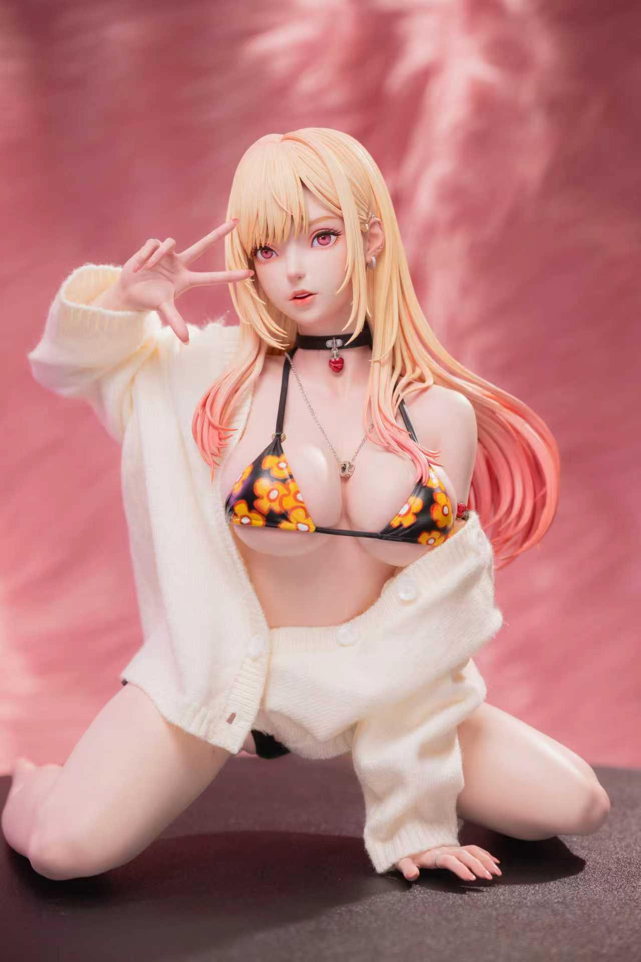 Kitagawa Marin figure