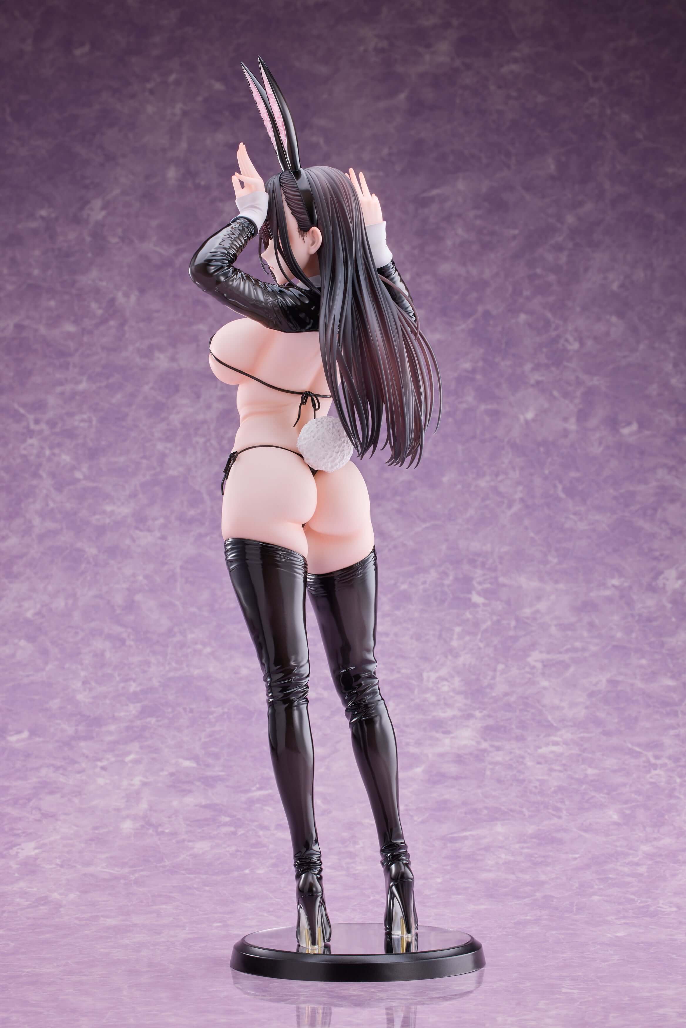 bunny girl figure back