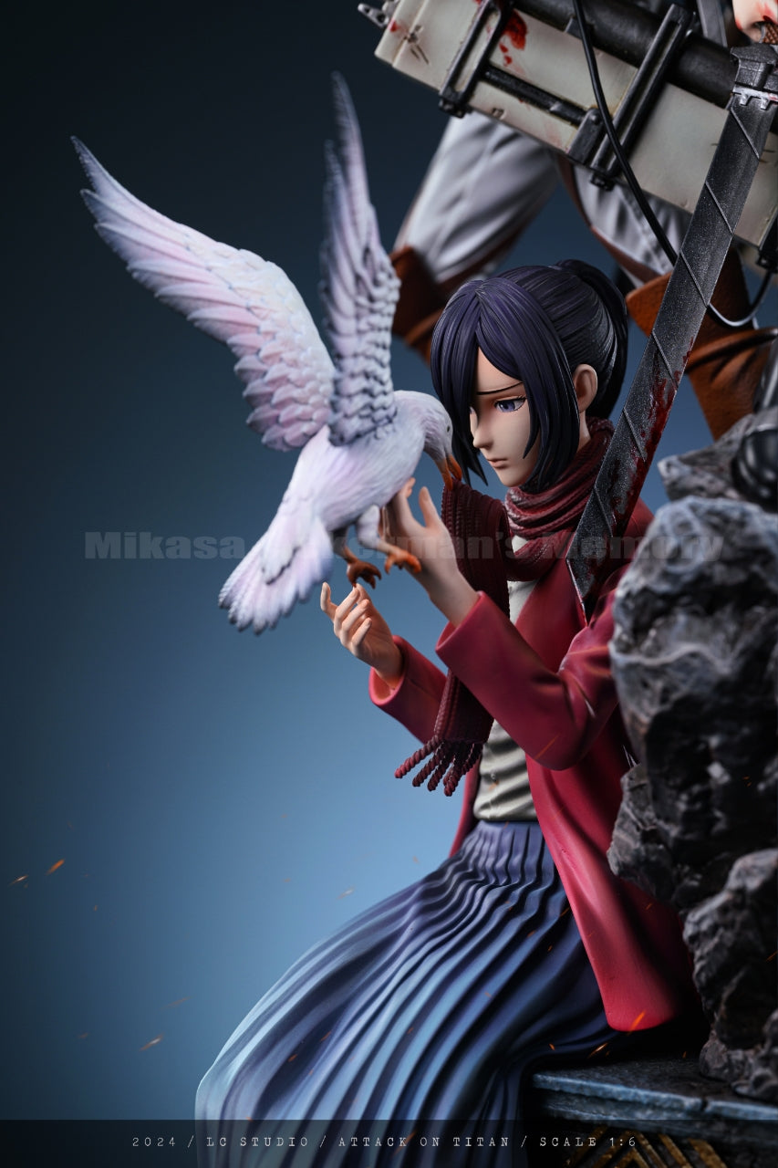 Attack on Titan statue