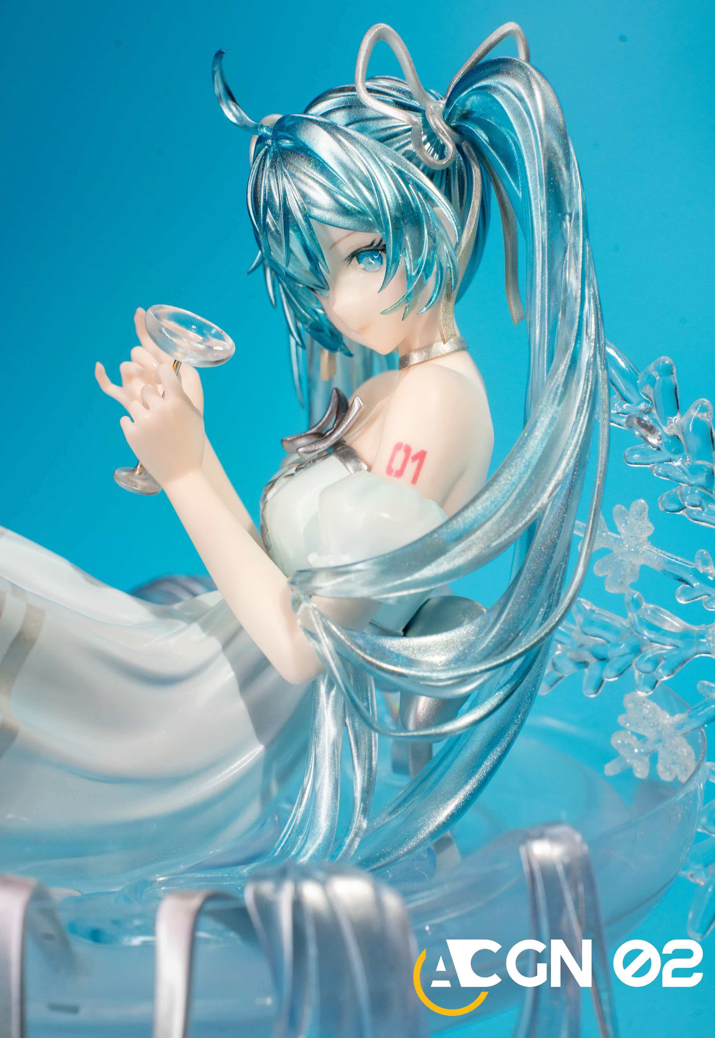 Hatsune Miku hentai statue