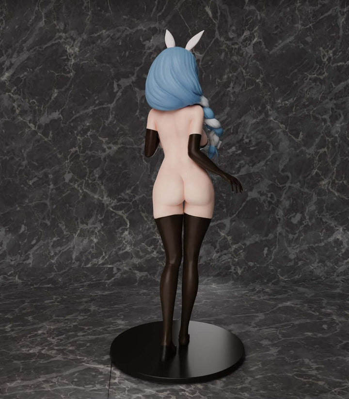 Usada Pekora anime figure nude