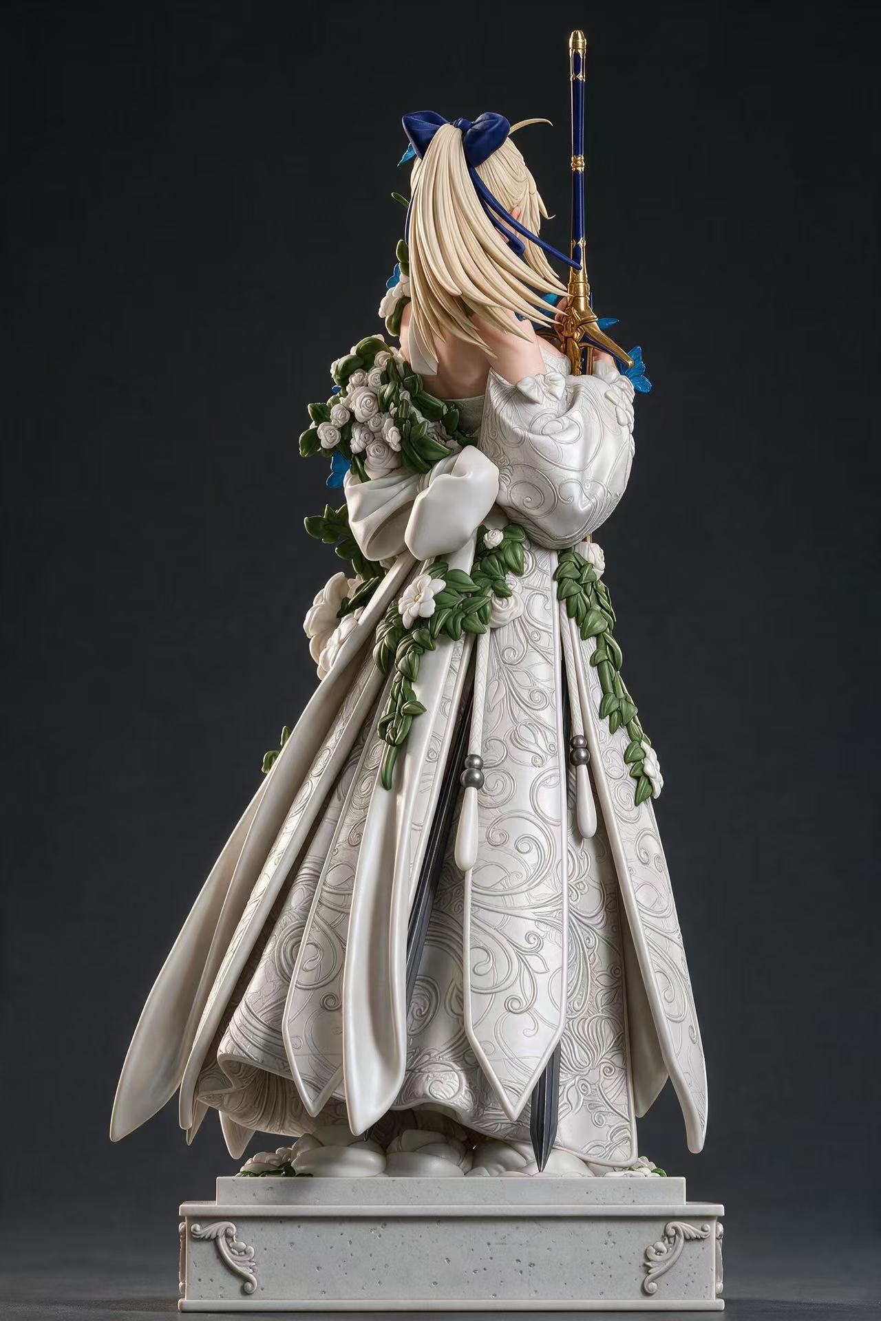 Fate/stay night Saber Lily sexy figure