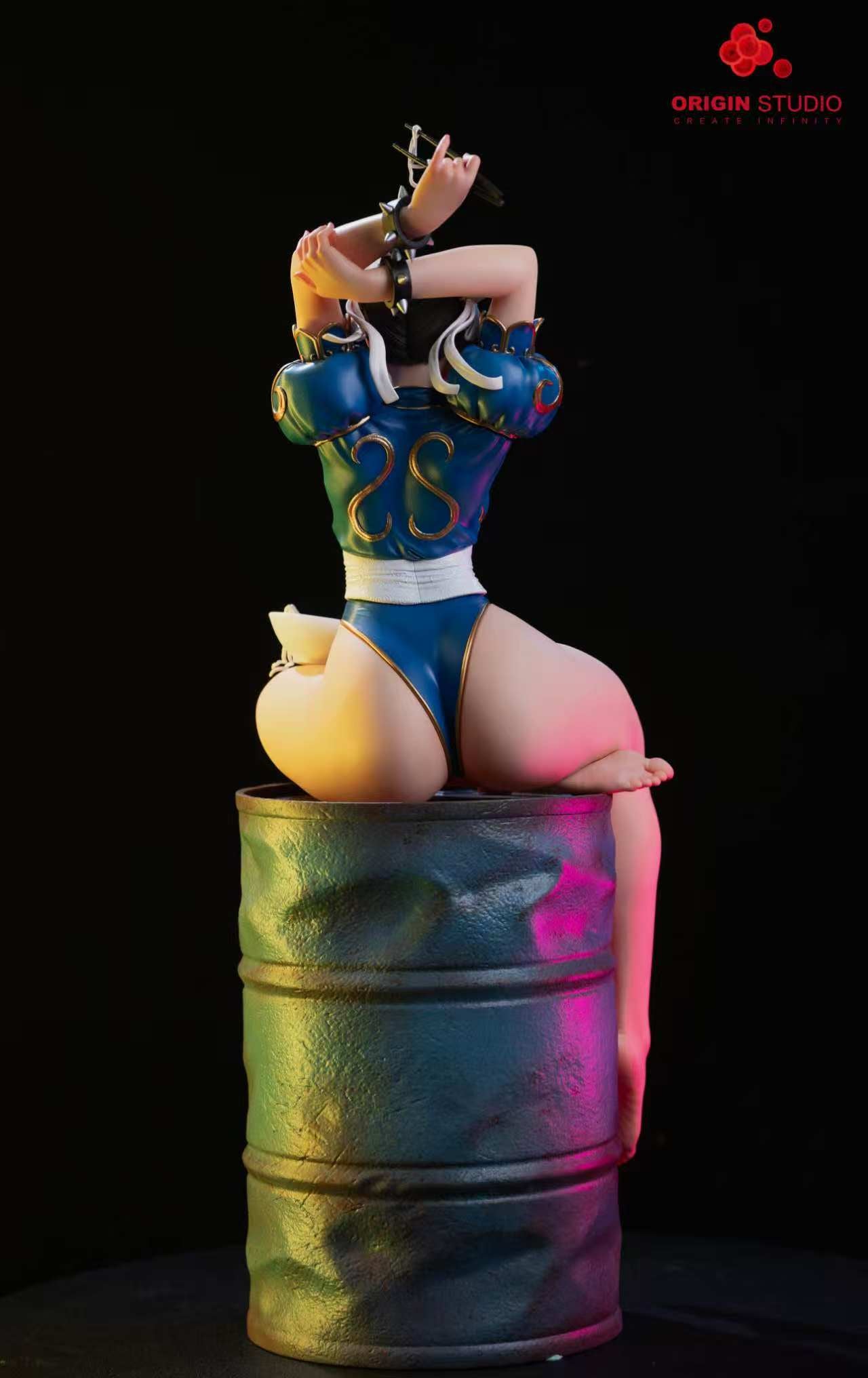 Chun Li hentai Statue
