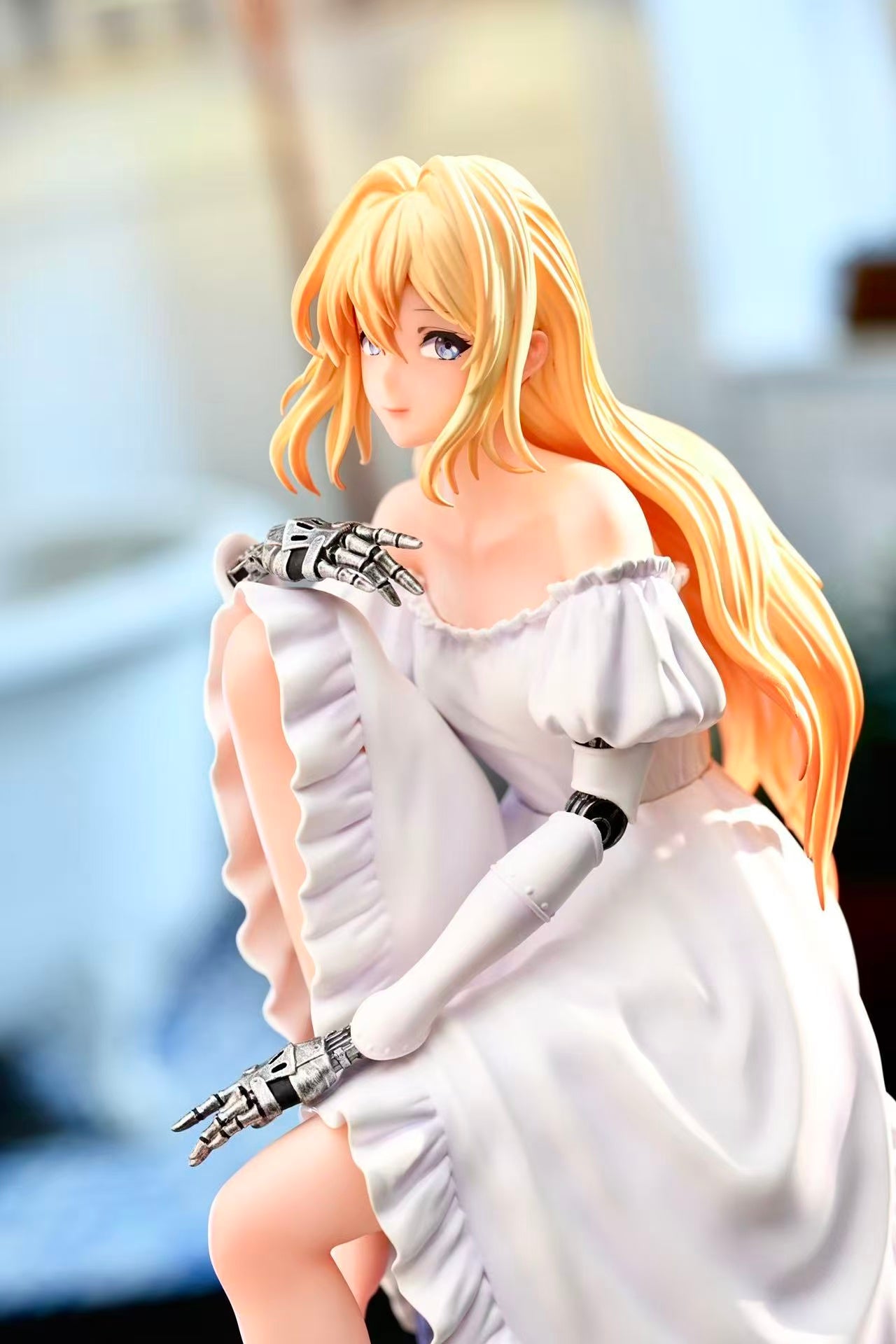 Violet Evergarden figure