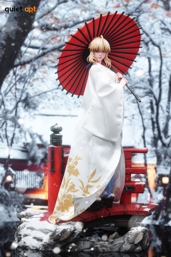 Saber Fate/stay night figure