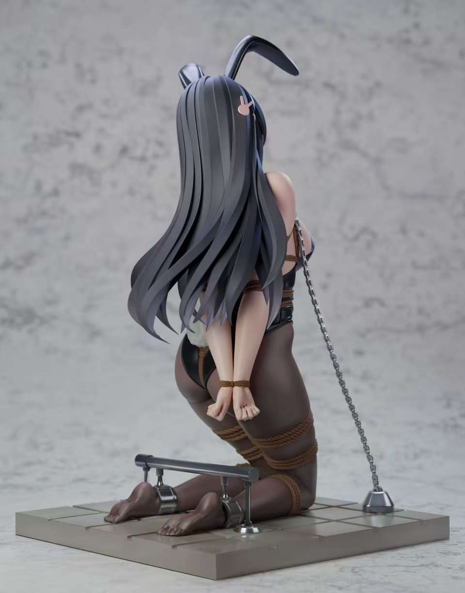 Mai Sakurajima figure