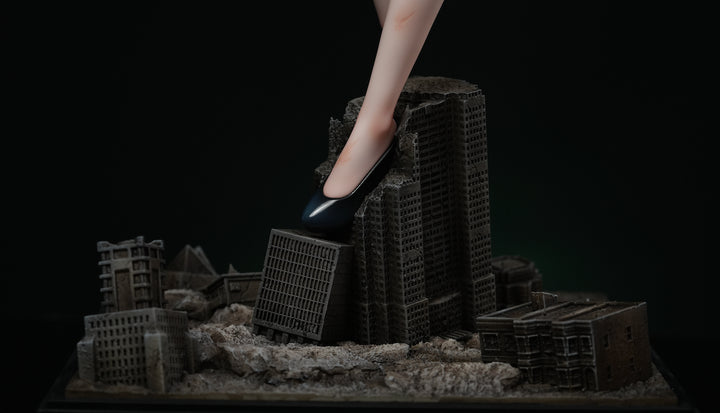 Tatsumaki sexy Statue