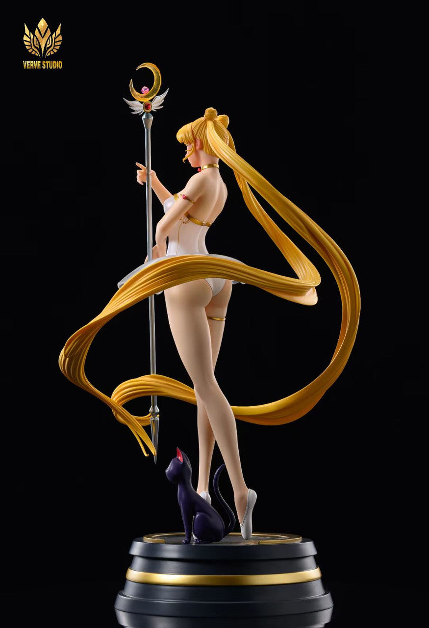 Sailor Moon statue