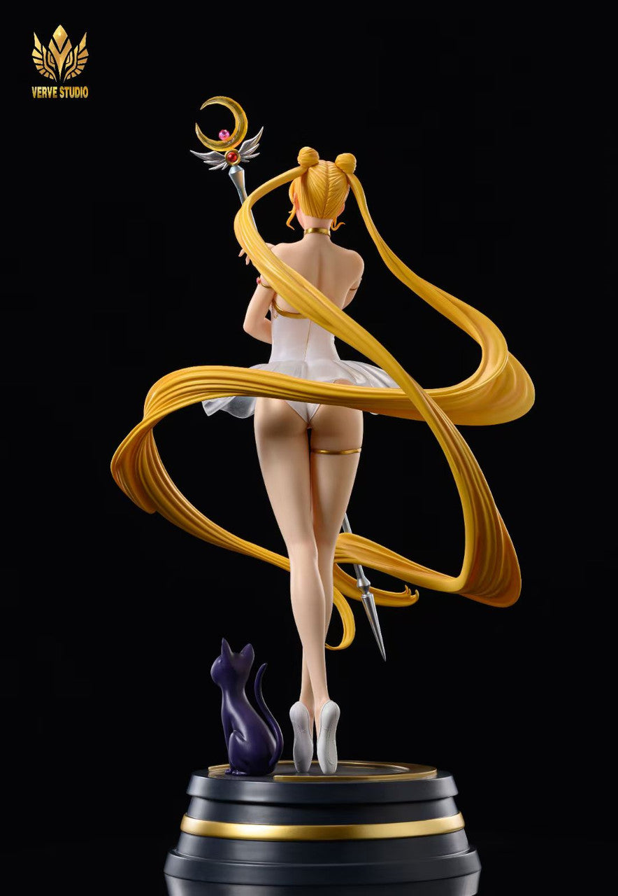 Sailor Moon figure