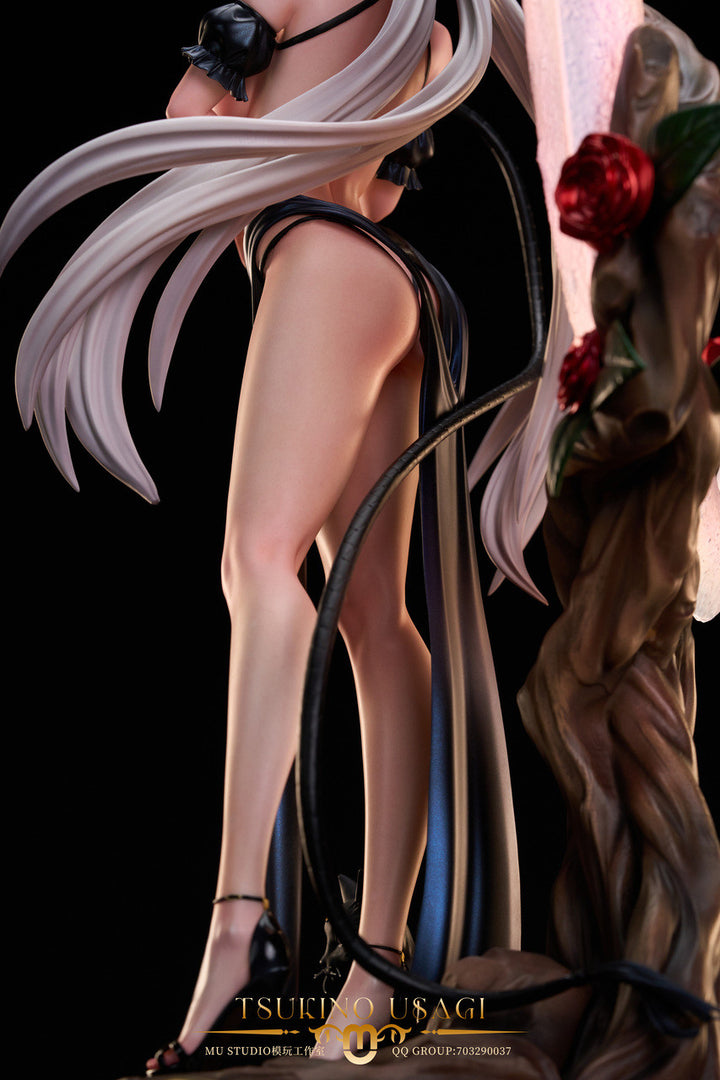 Sailor Moon hentai figure