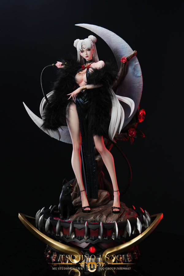 Sailor Moon statue
