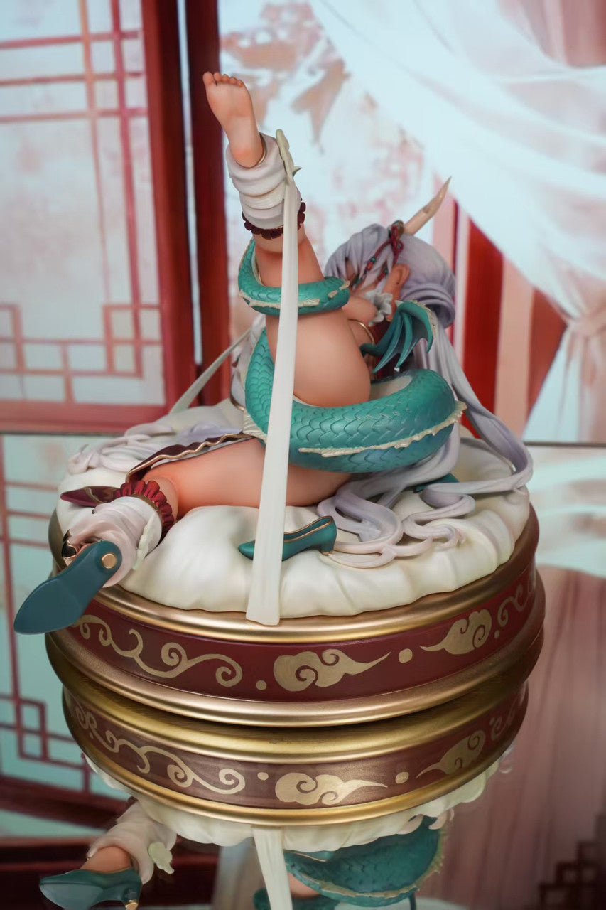anime statue