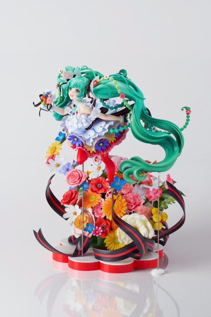 Hatsune Miku anime figure