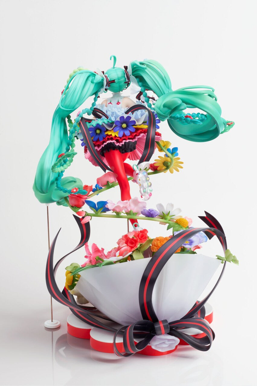 [Pre-order] 1/7 Hatsune Miku PVC - GSC Studio
