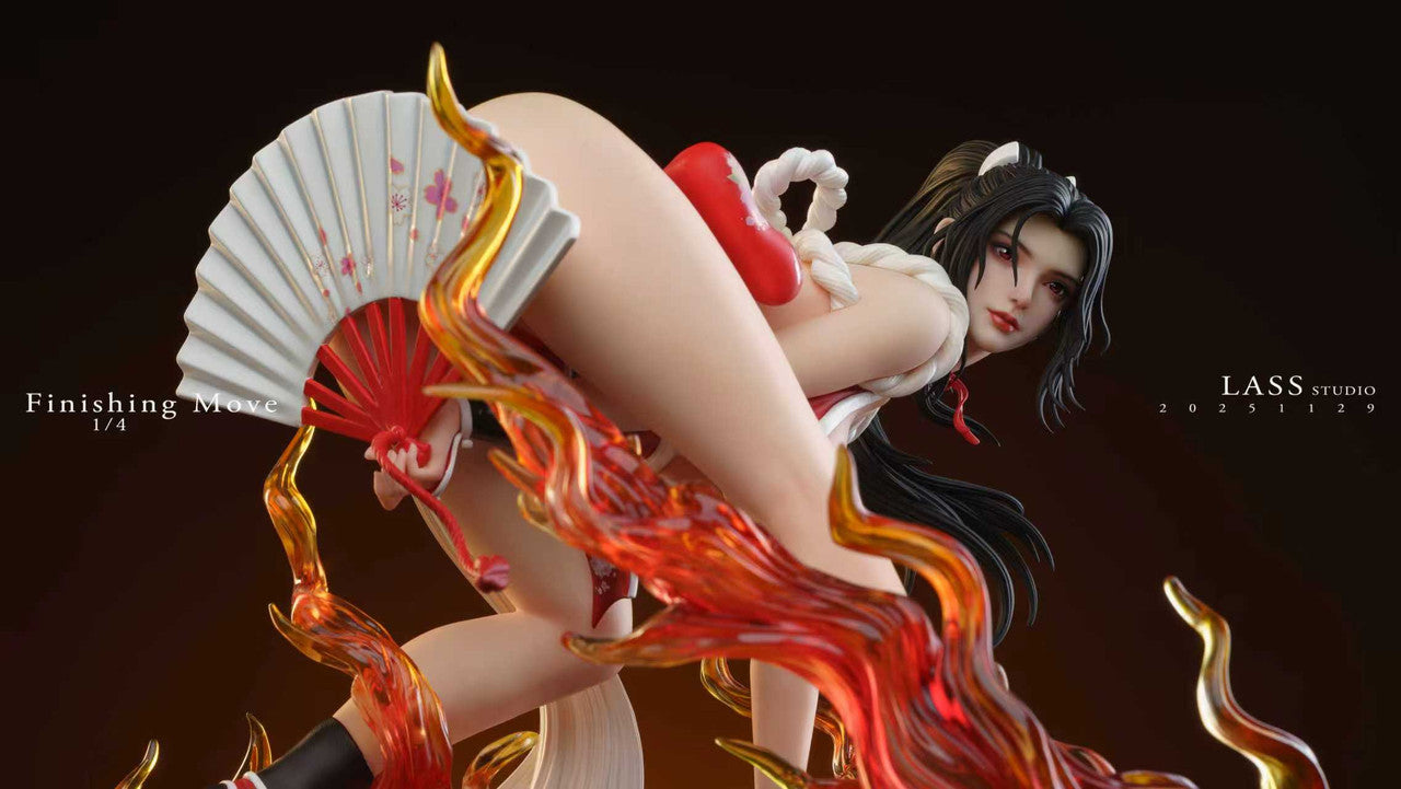 Mai Shiranui statue