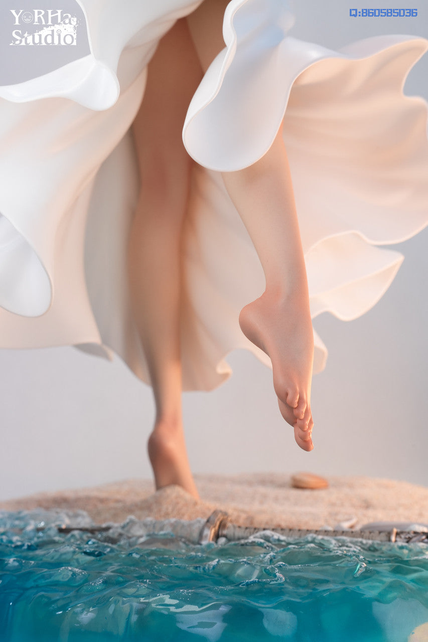 NieR:Automata Statue