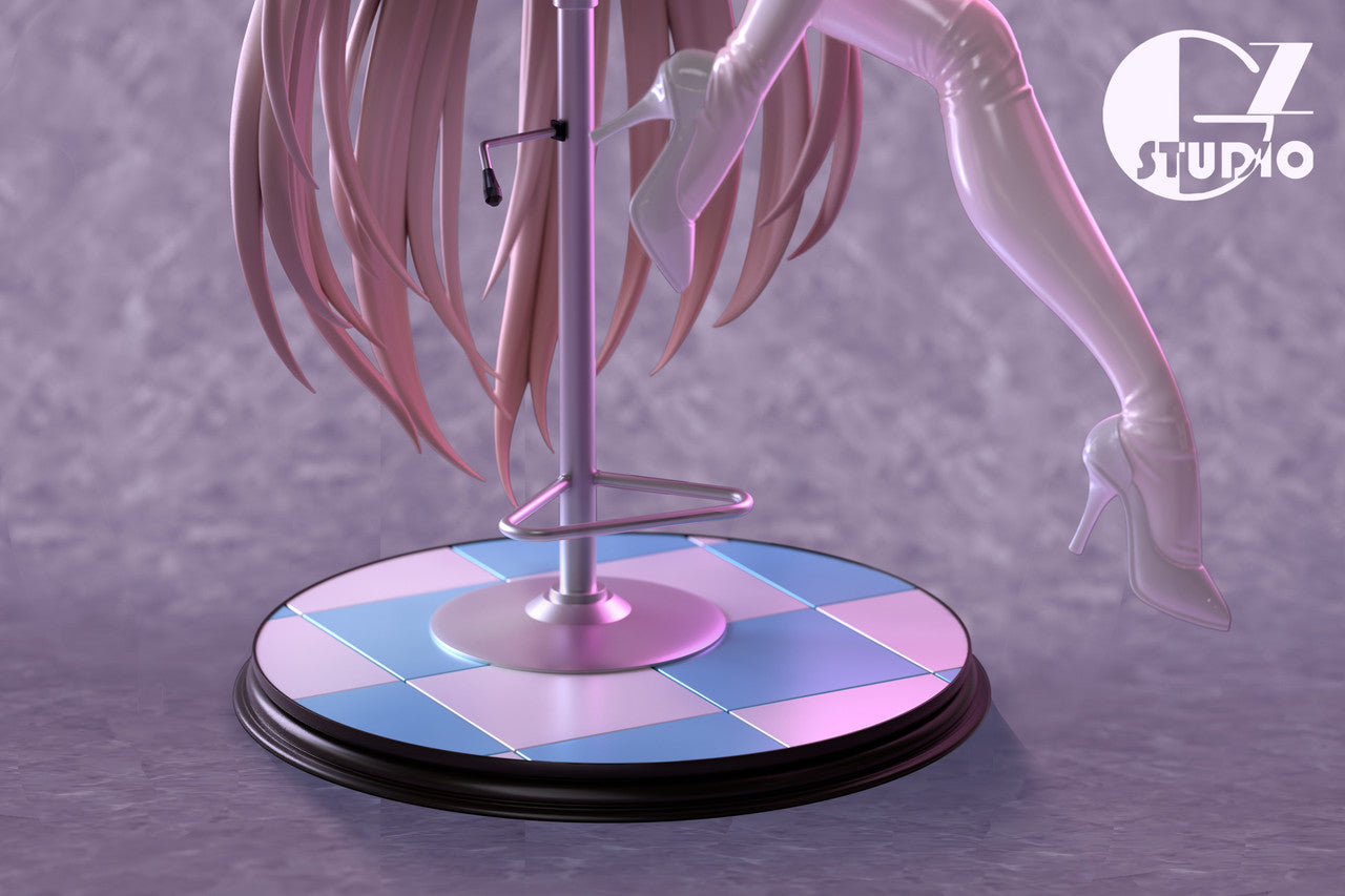 Ichinose Asuna nude statue