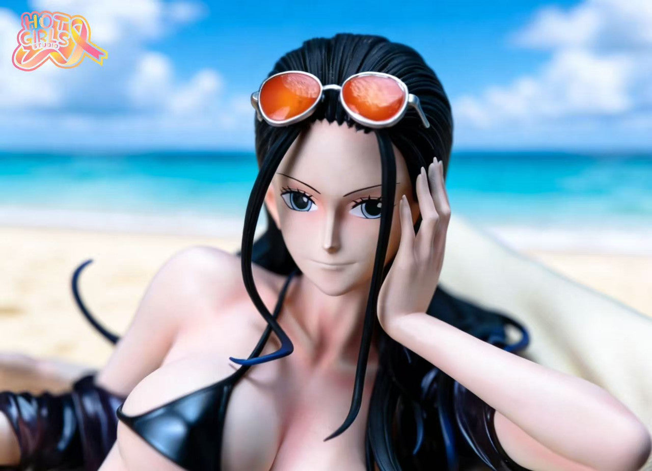 Nico Robin anime figure