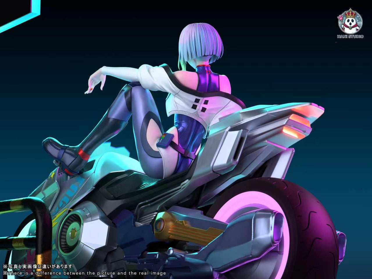 Motorcycle Lucy hentai statue