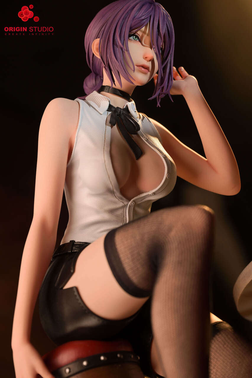 Chainsaw Man Reze hentai statue