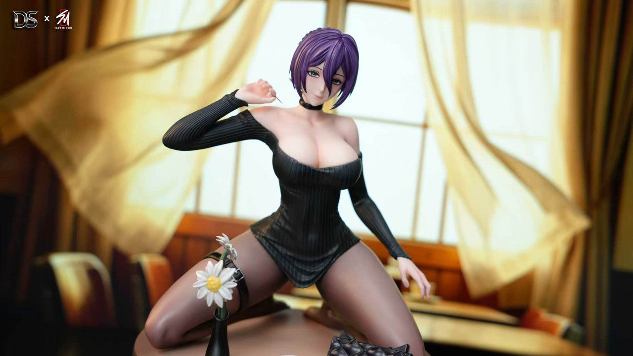 Reze sexy statue