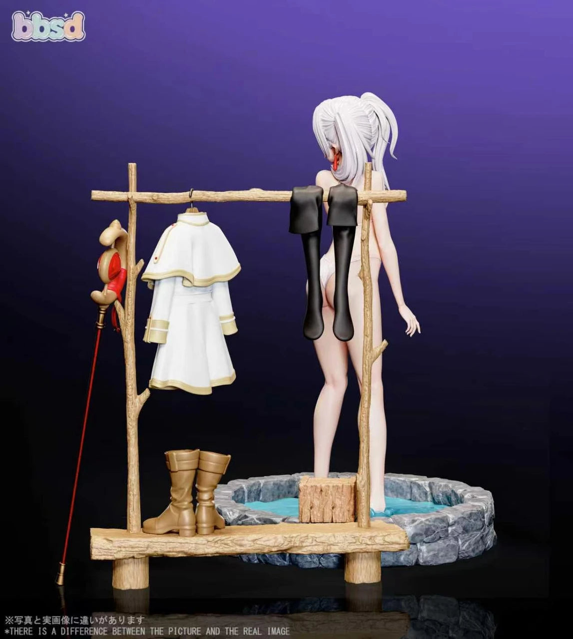 Frieren anime statue