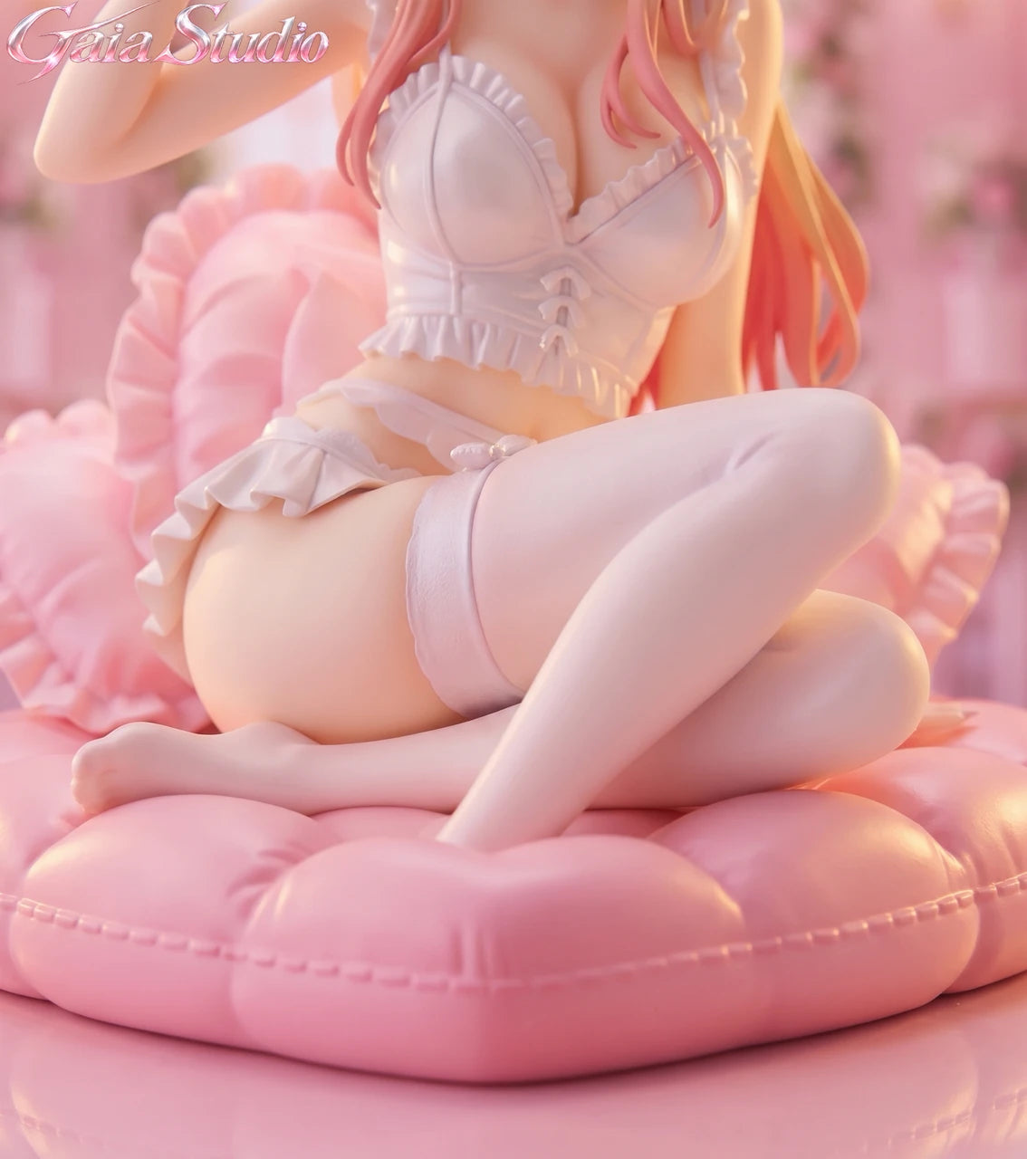 Marin Kitagawa hentai statue