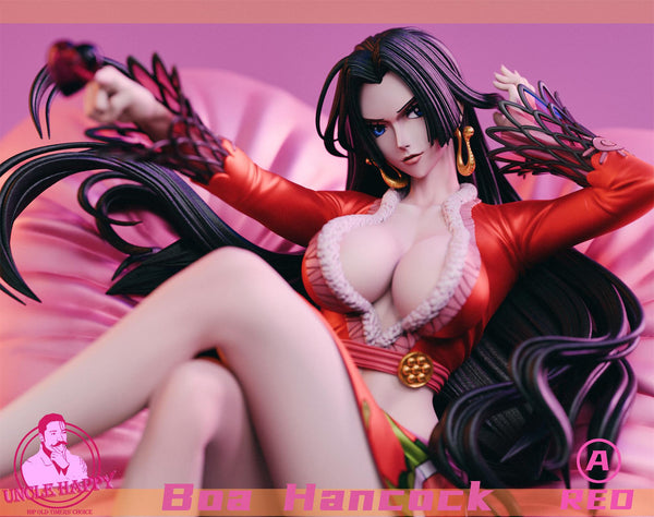 boa Hancock figure red