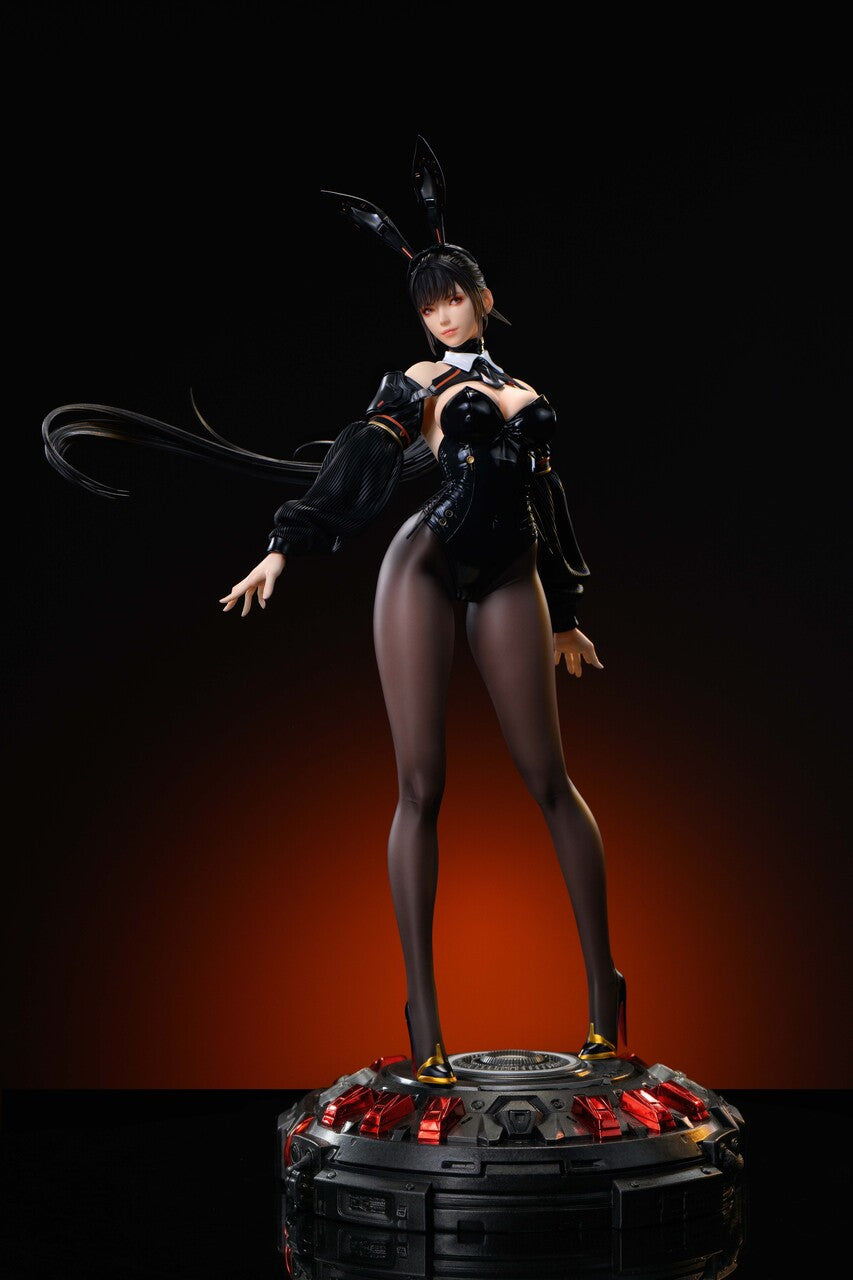 Eve sexy statue