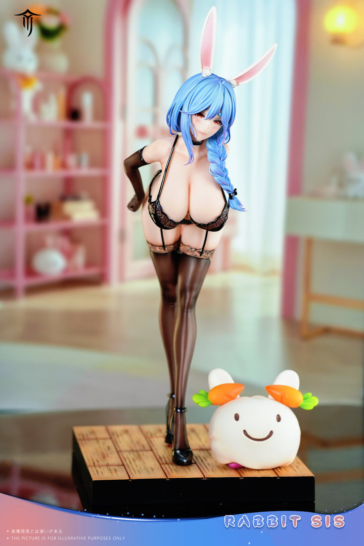 hentai anime statue