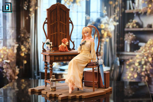 Violet Evergarden figure