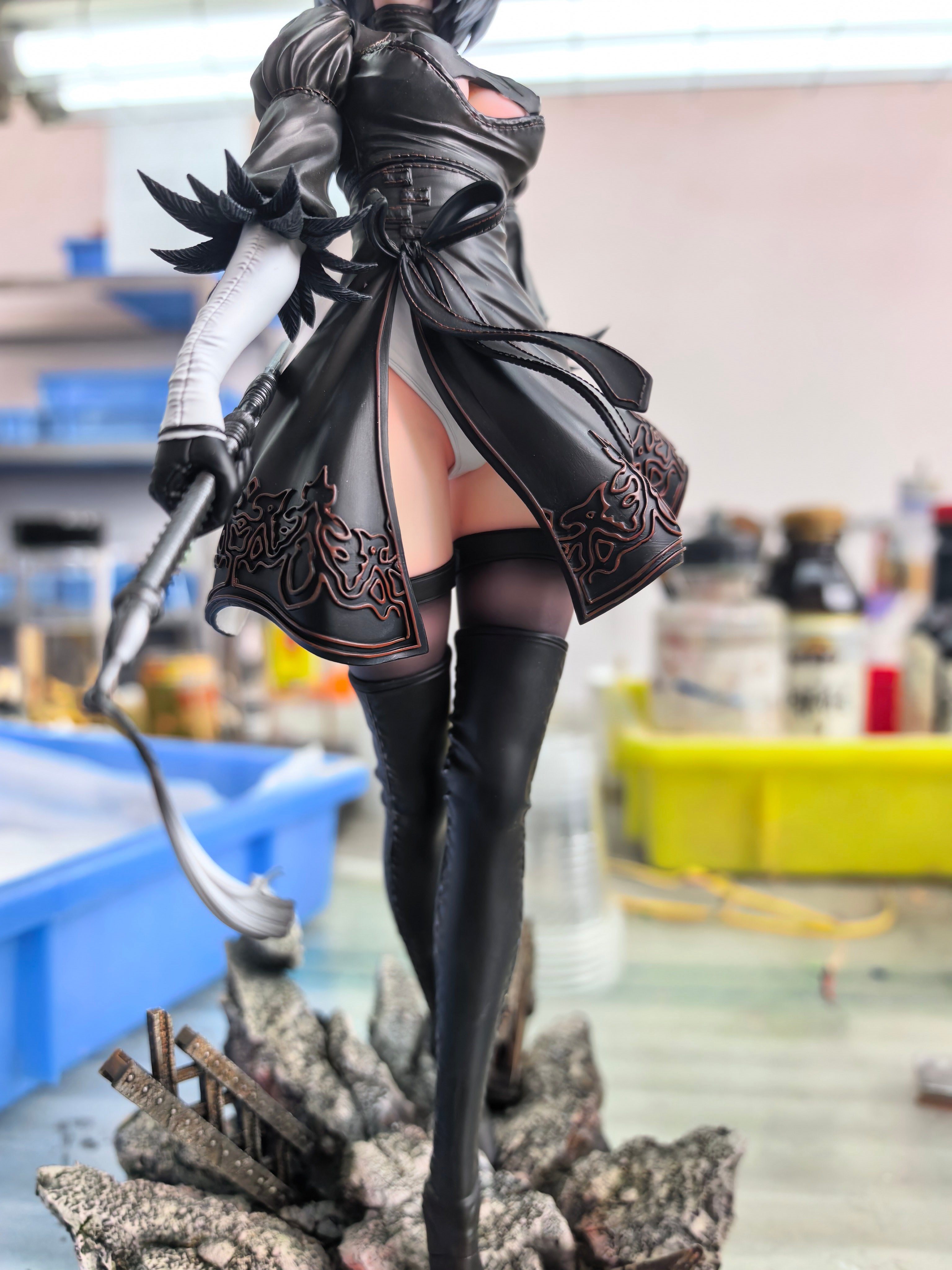 2B figure