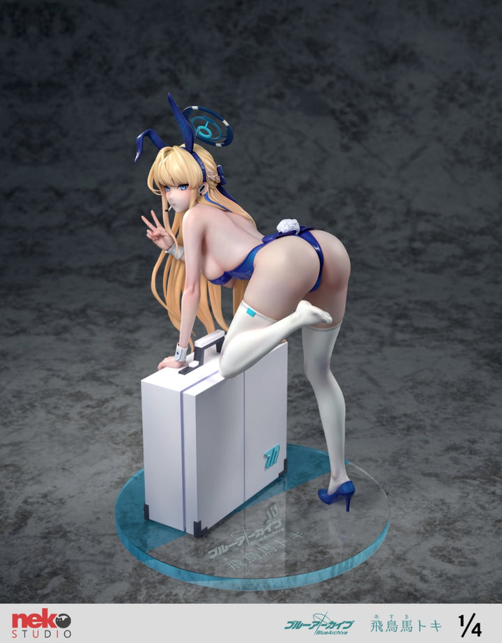 Toki Asuma hentai statue