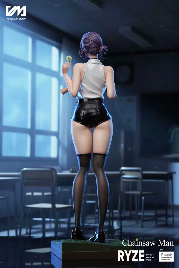 Reze Chainsaw Man hentai Statue