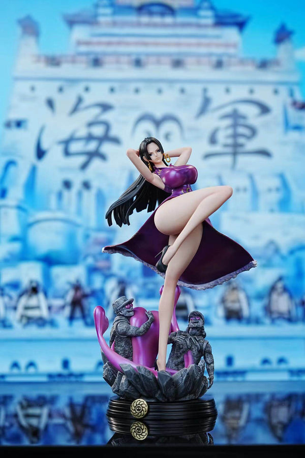 boa hancock figure