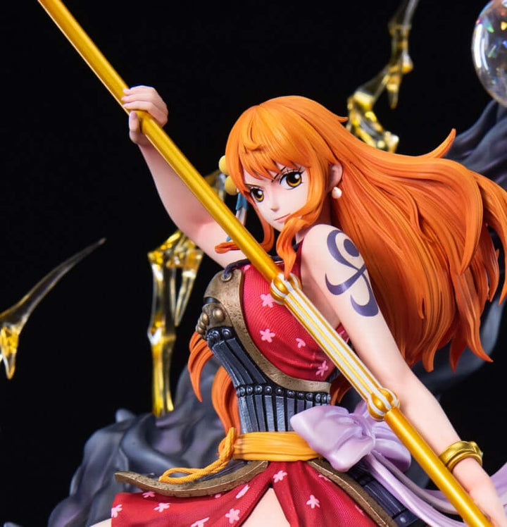 Nami figure front