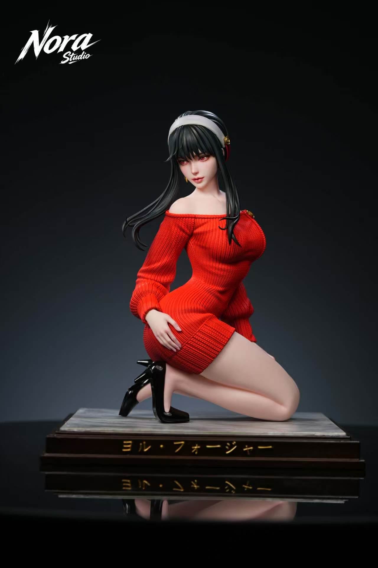Yor Forger anime figure