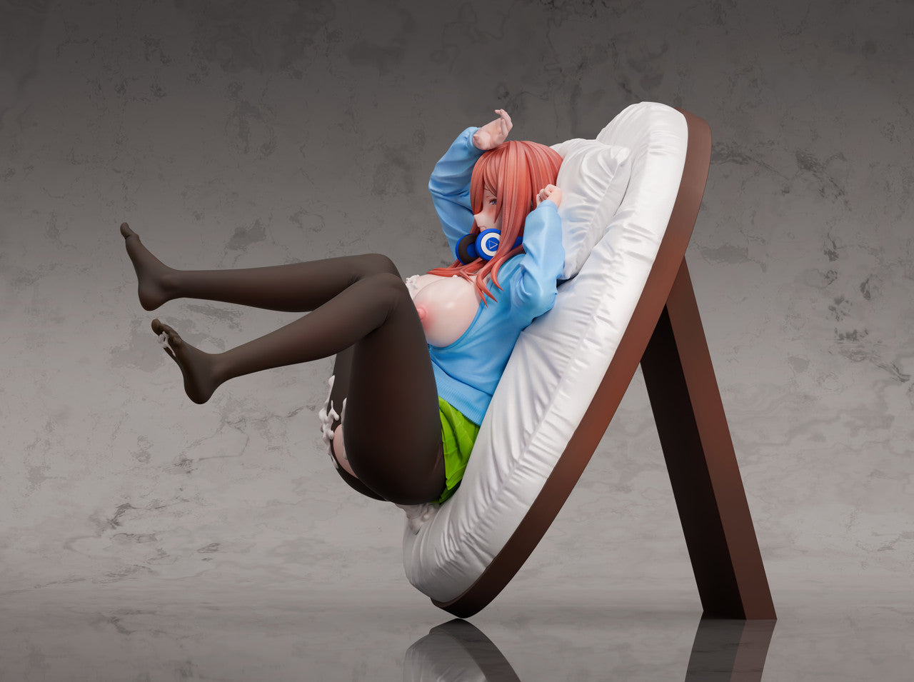 [Pre-order] 1/6 Nakano Miku - NTR Studio