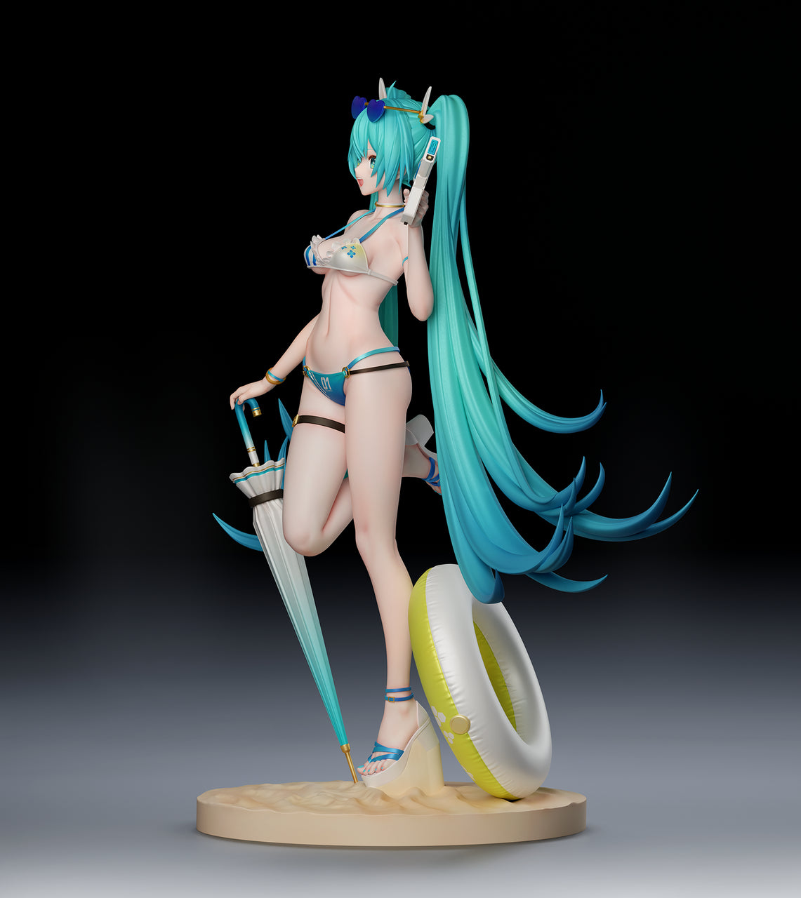 Hatsune Miku Figure right