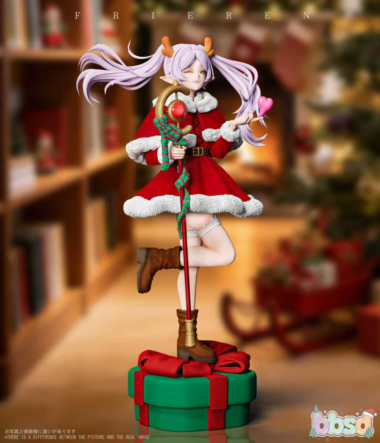Christmas Frieren statue