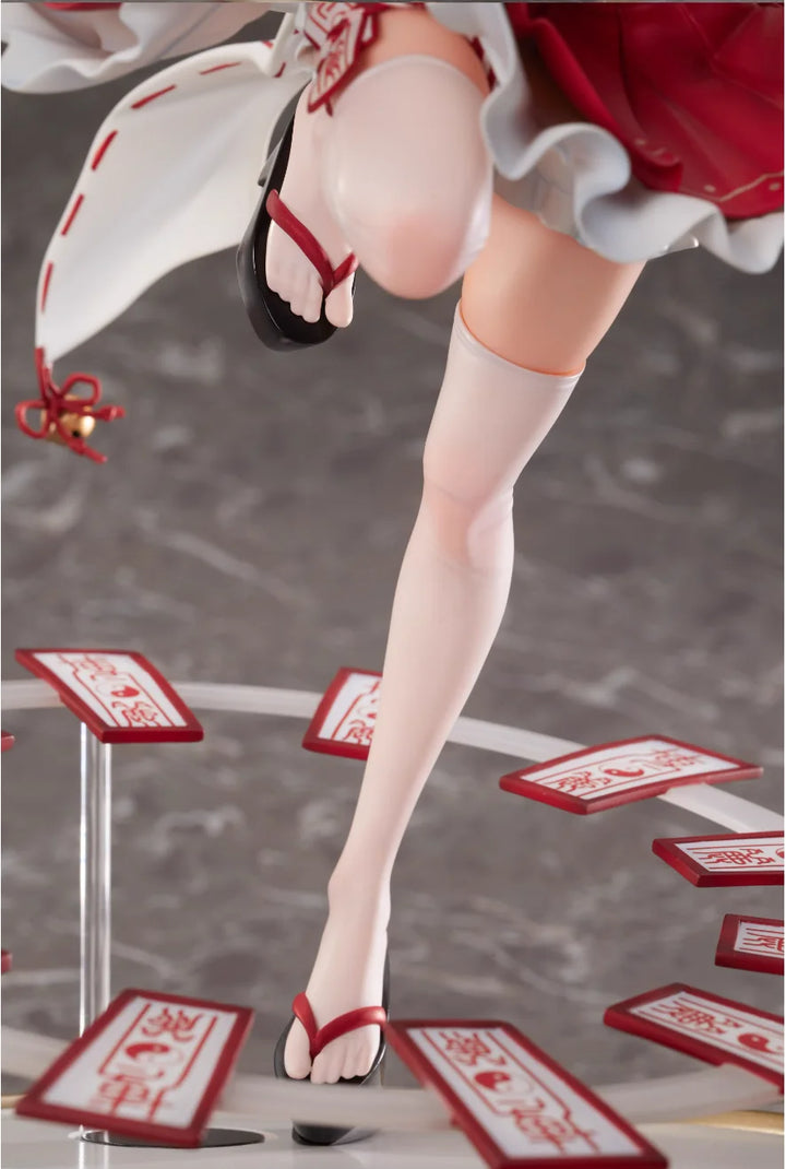 Reimu Hakurei figure feet details