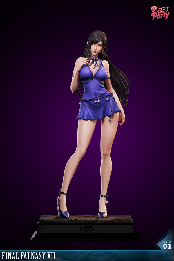  Tifa Statue