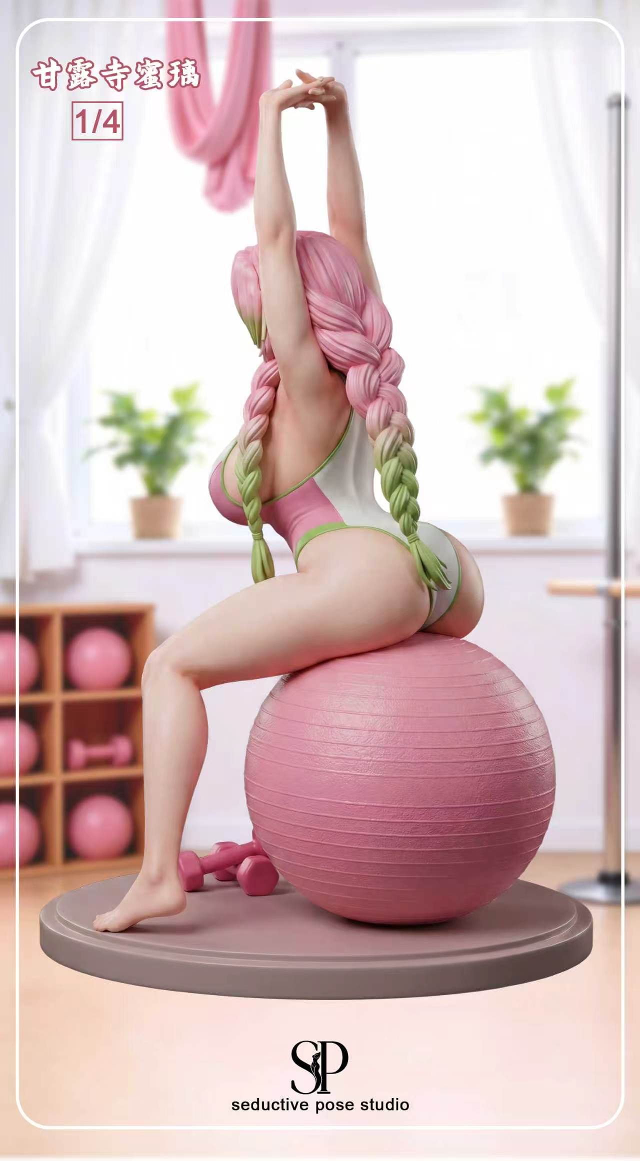 Mitsuri Kanroji hentai statue