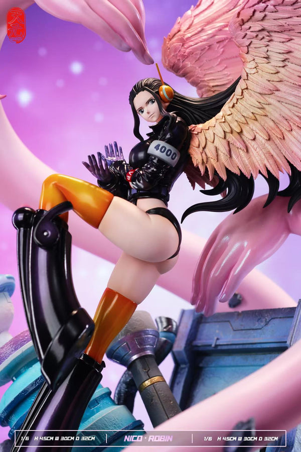 One Piece statue