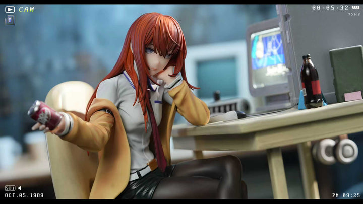 Kurisu Makise Statue