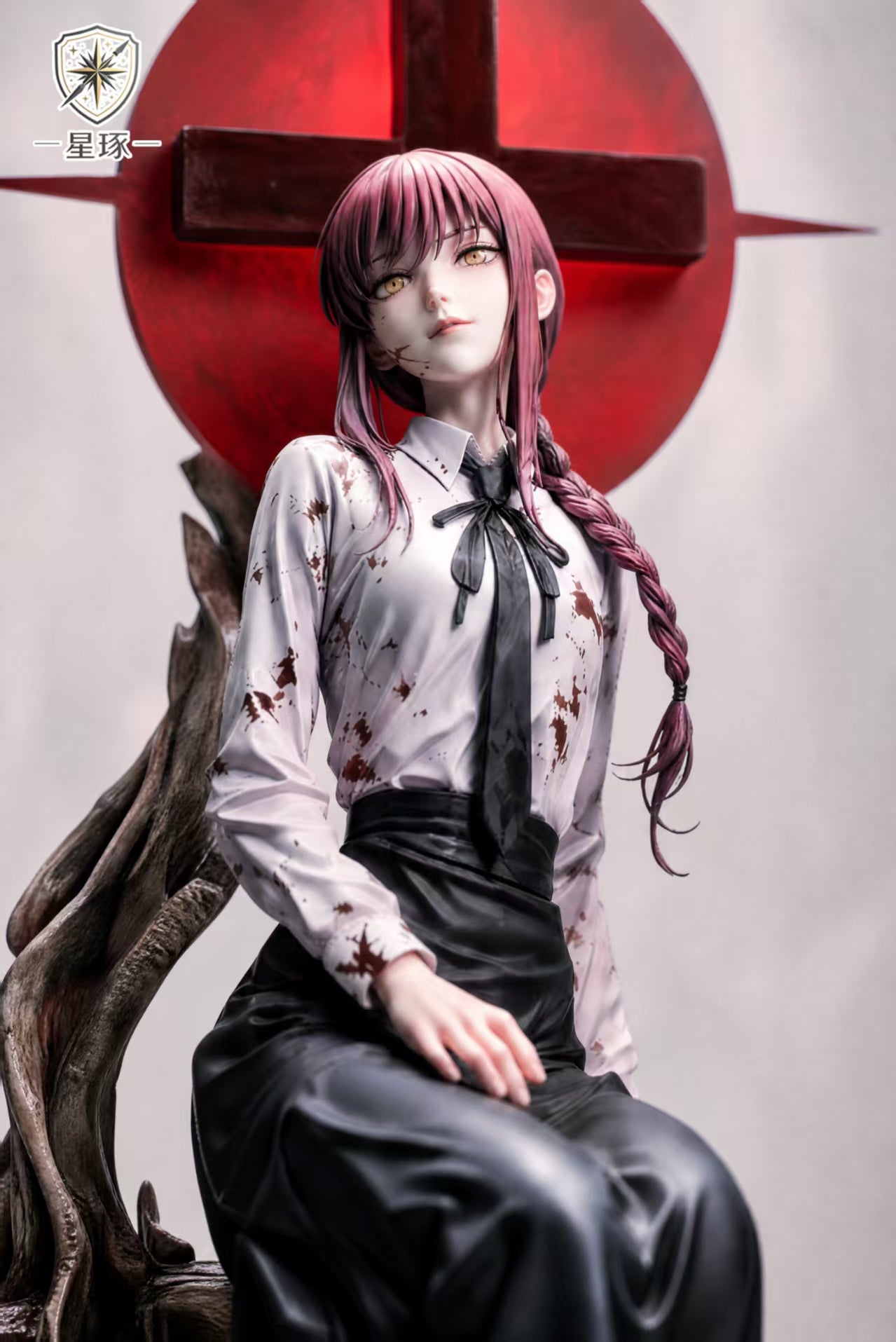 Chainsaw Man Makima figure