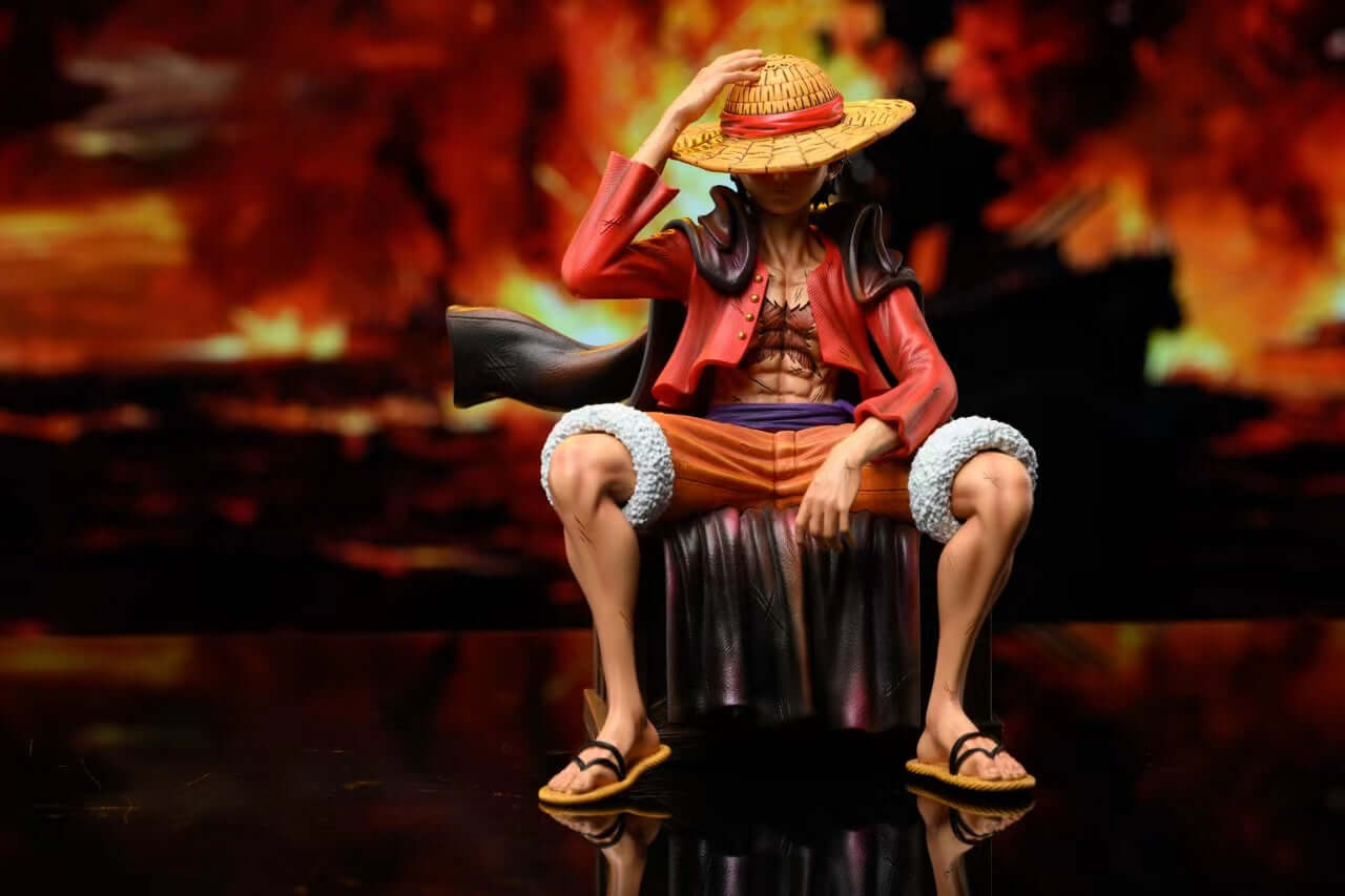 Sitting Luffy, One Piece figure