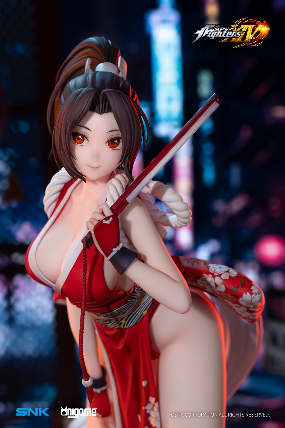 Mai Shiranui statue