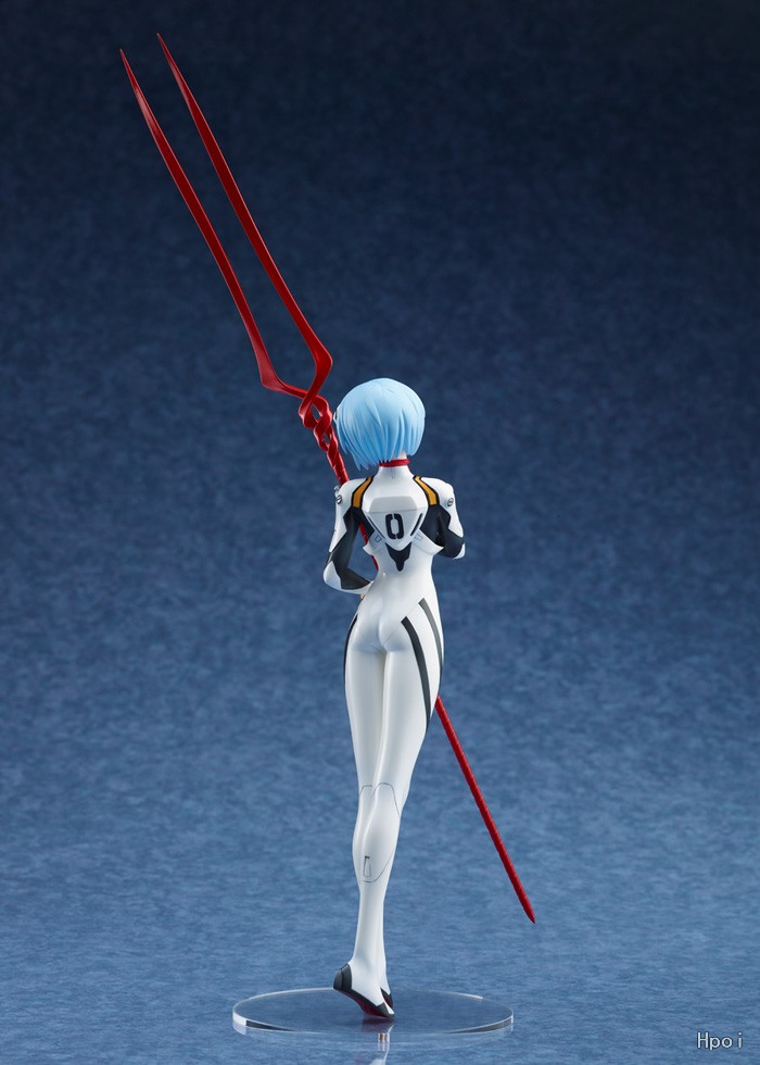 Rei figure