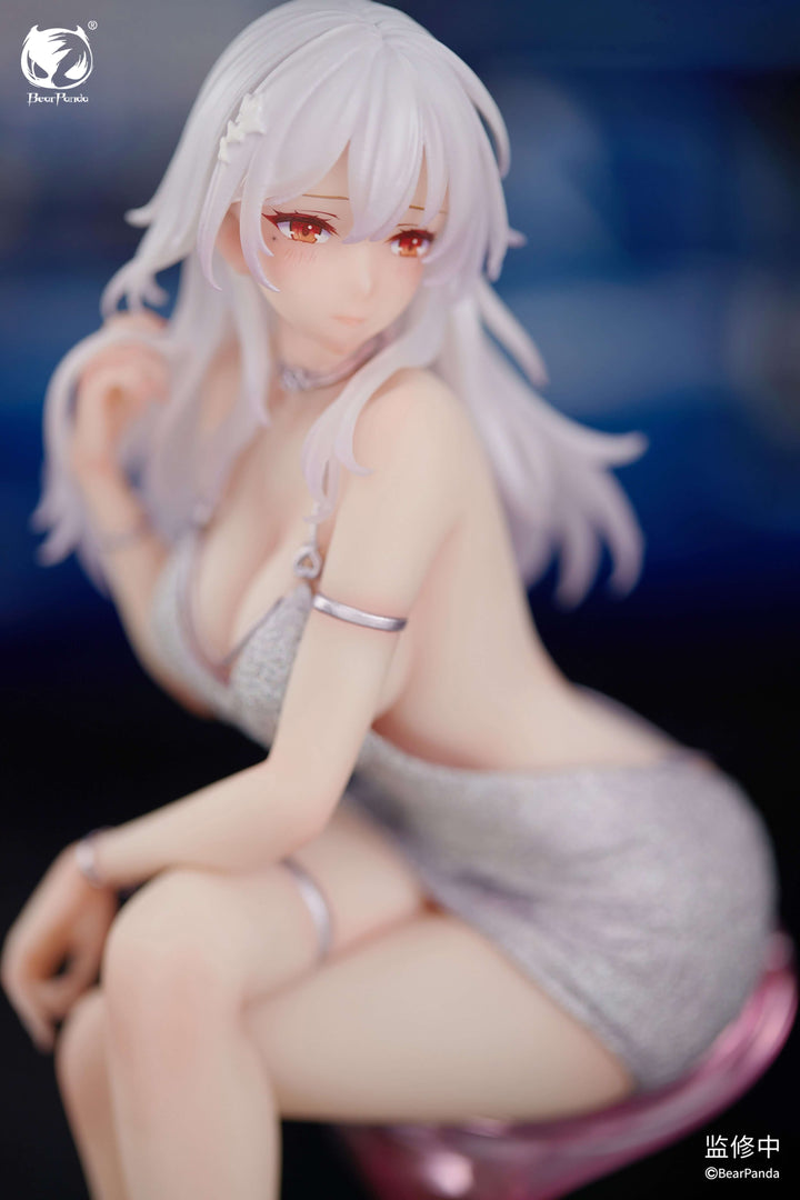 Serina figure with hands on knees, 1/6 gk figure